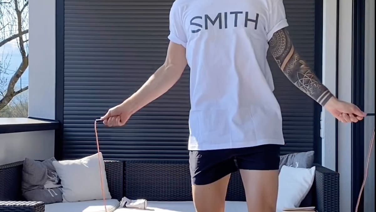 Aufwärmen durch Seilspringen